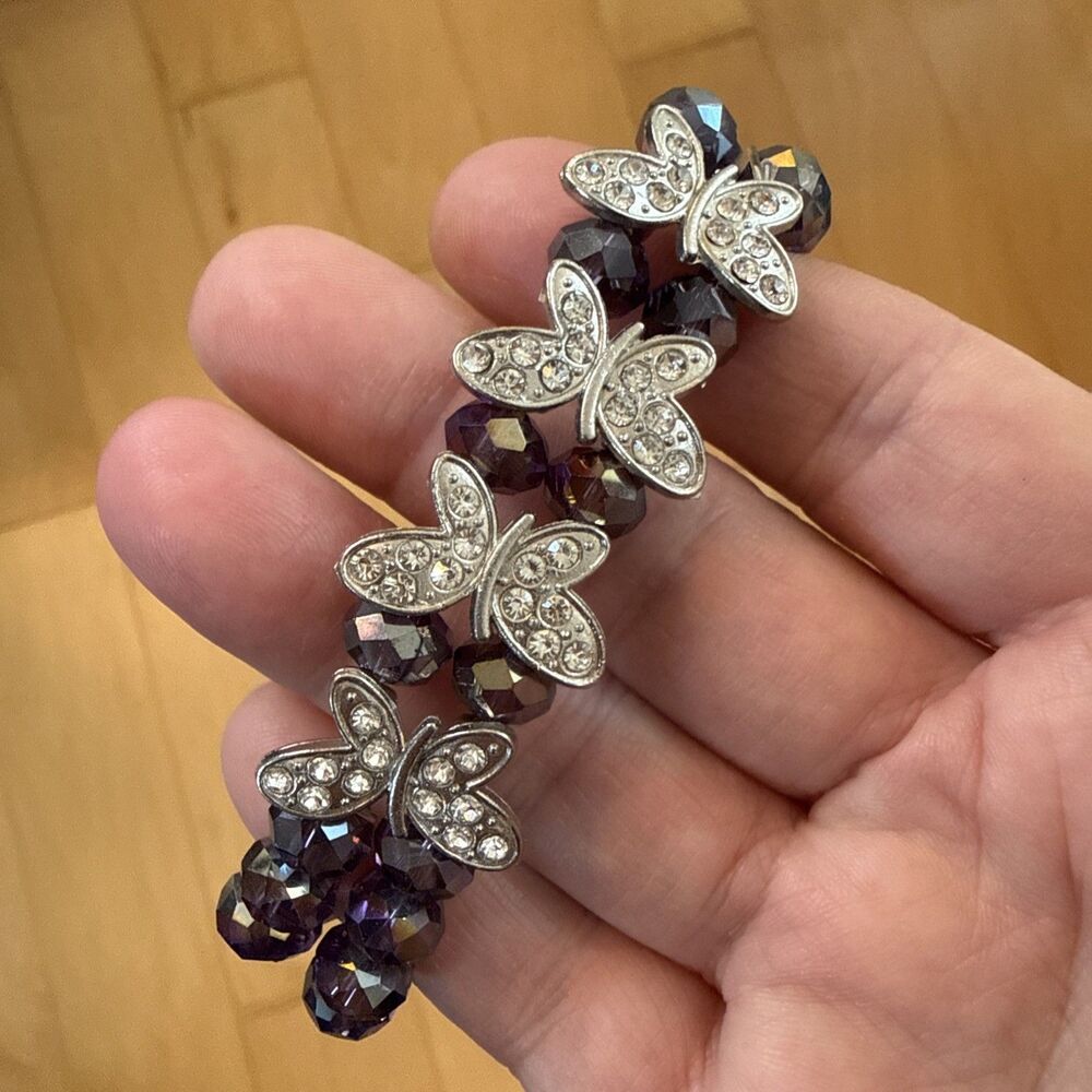 VINTAGE PURPLE BUTTERFLY CHARM BRACELET Unbranded On Stretch Elastic